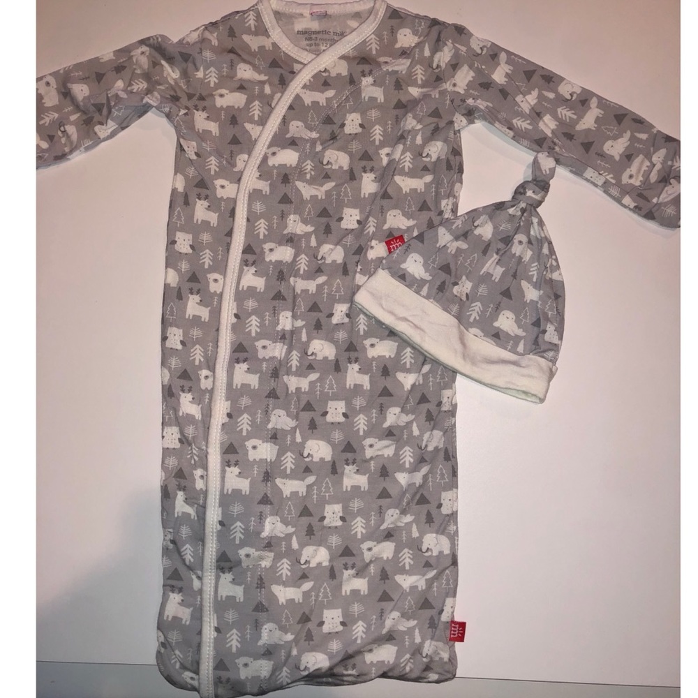 Magnetic Me Gown